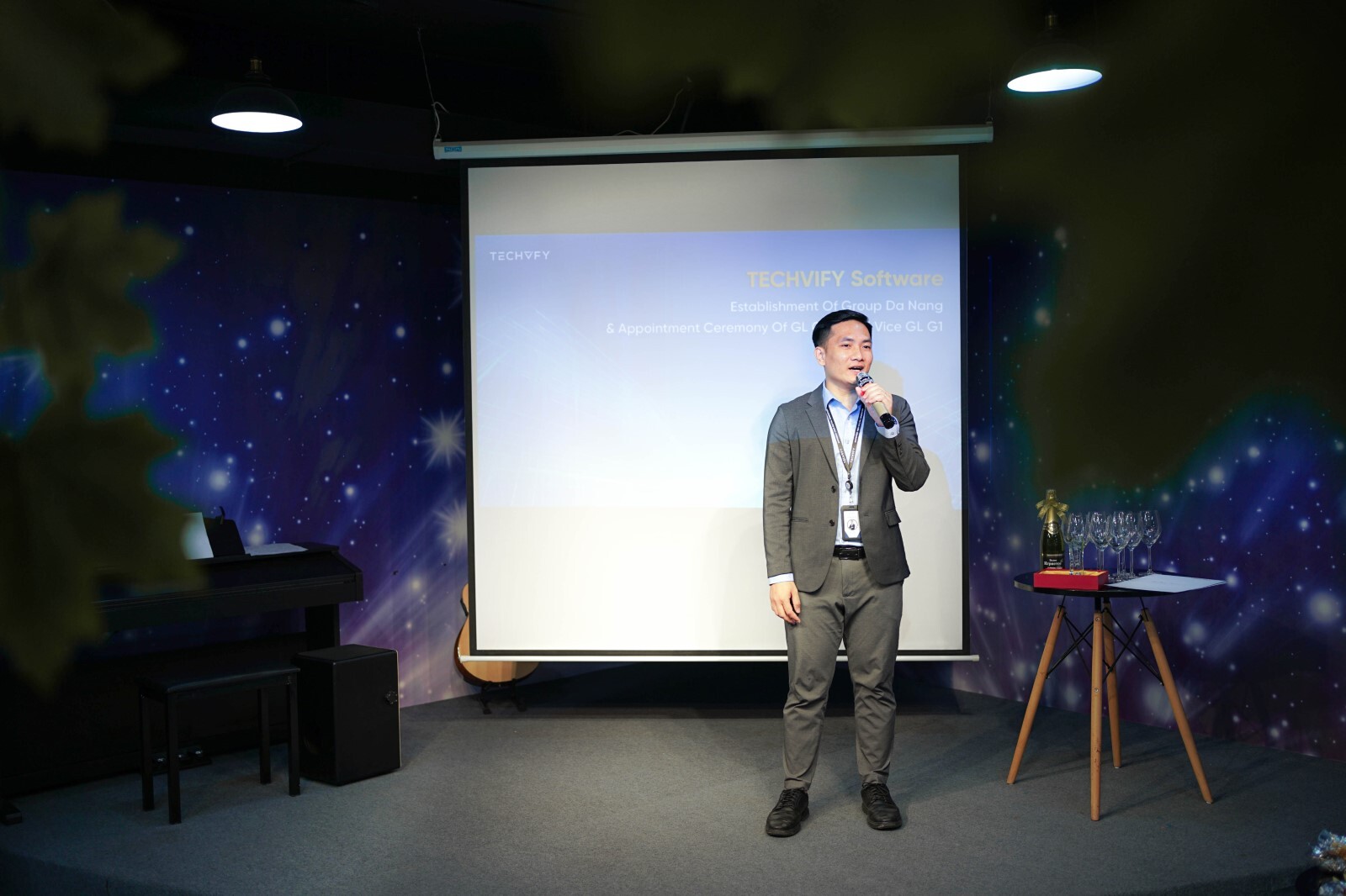 ceo nguyen xuan hieu TECHVIFY Careers