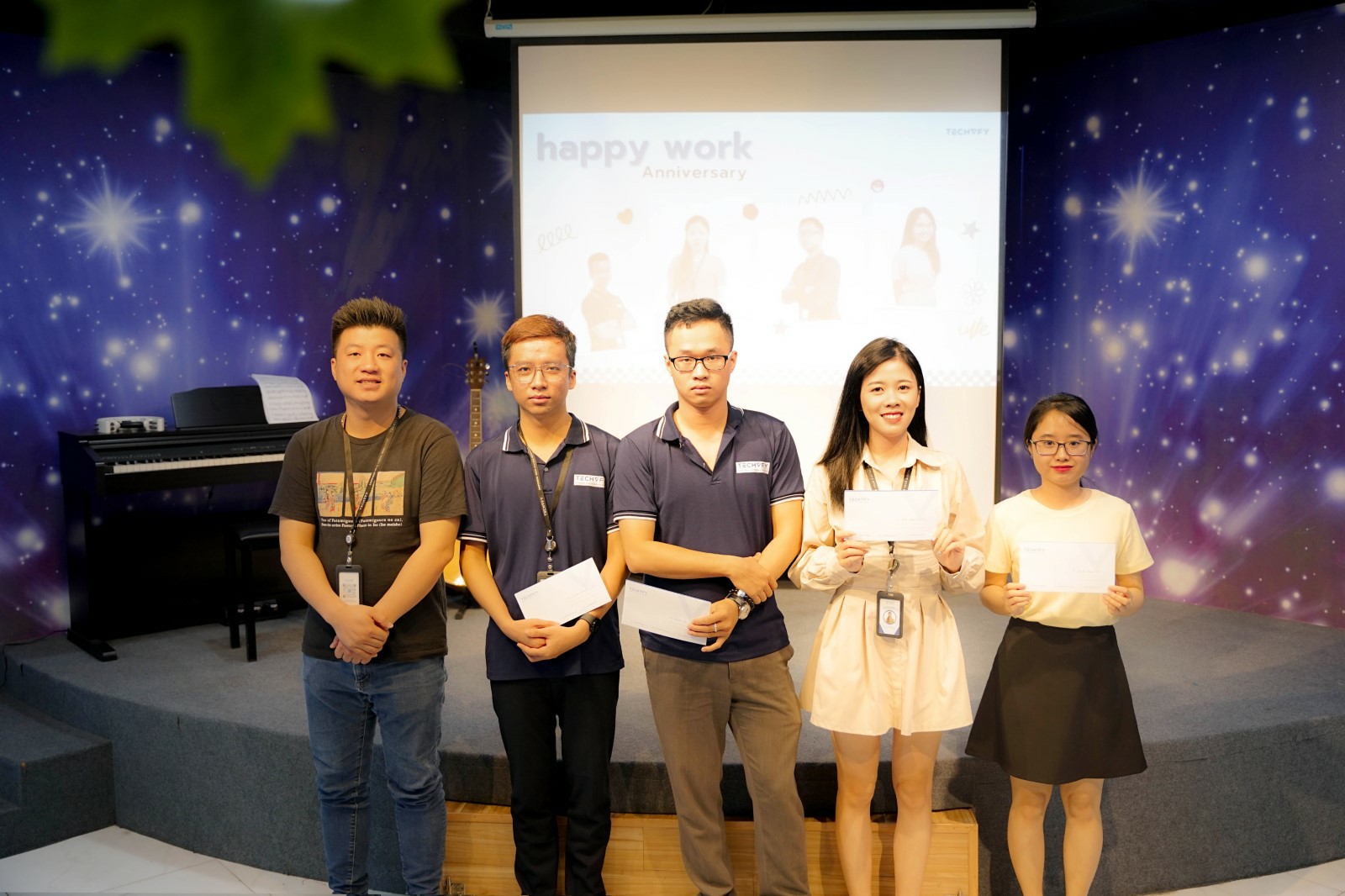 happy day 2210 02 TECHVIFY Careers