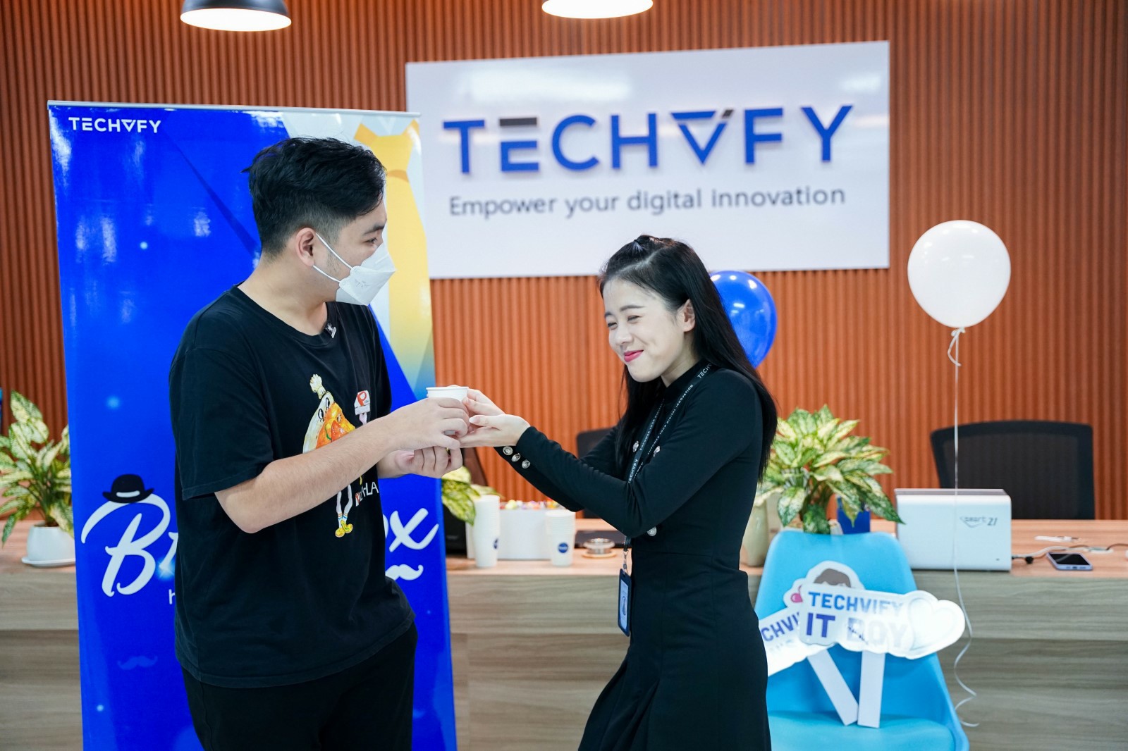 menday 10 TECHVIFY Careers