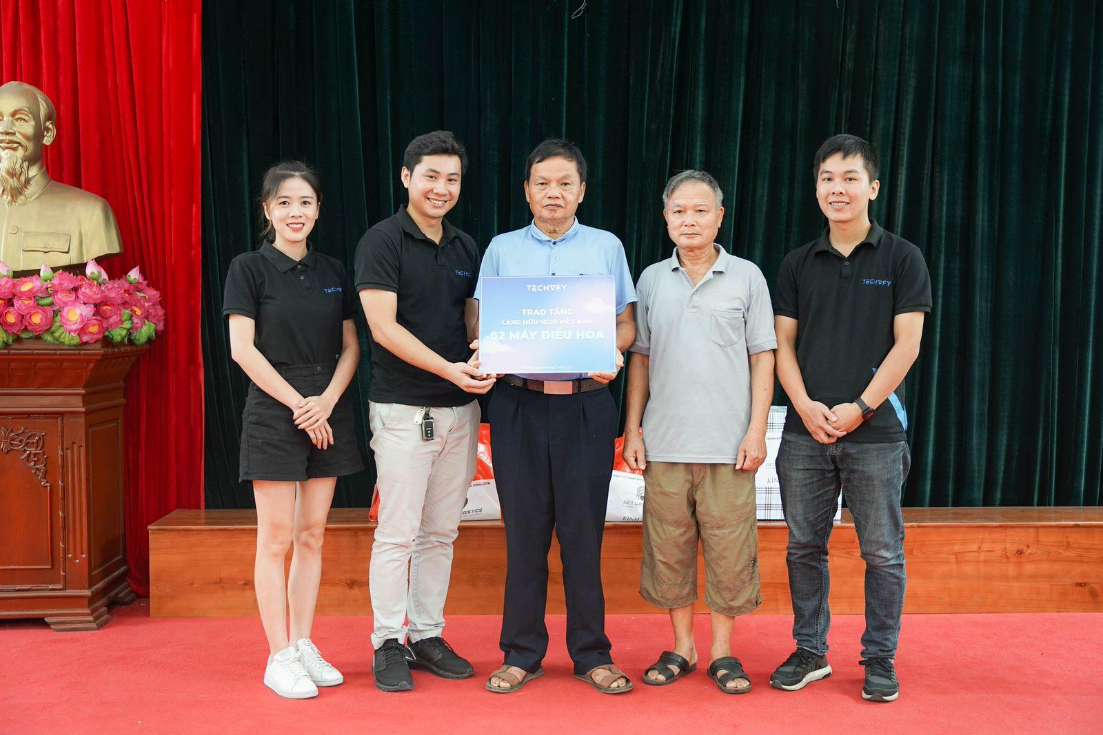thien-nguyen-tinh-thuong-lang-huu-nghi-viet-nam